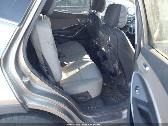 Продаж на аукціоні авто 2015 Hyundai Santa Fe Sport 2.4l, vin: 5XYZT3LB6FG304210, номер лоту: 44476101