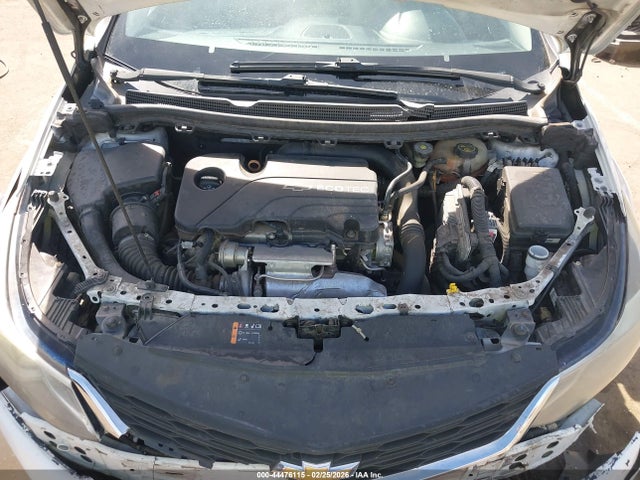 1G1BE5SM3H7226861 Chevrolet Cruze Lt Auto