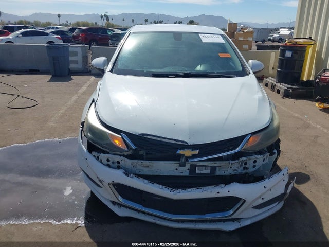 1G1BE5SM3H7226861 Chevrolet Cruze Lt Auto