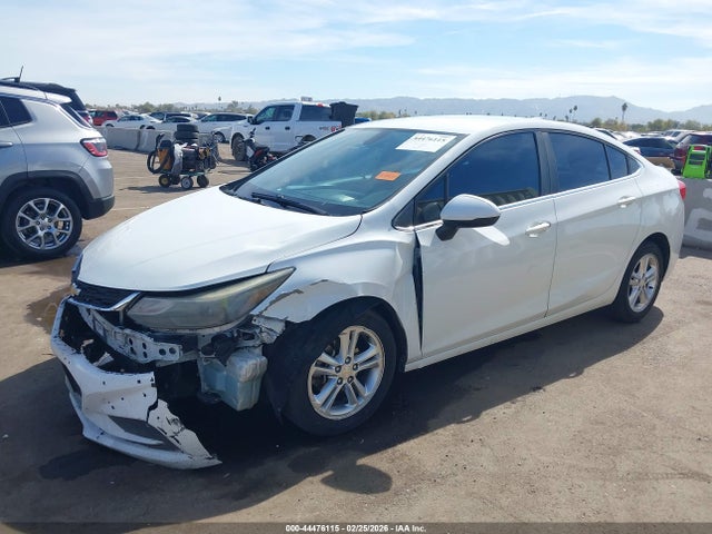 1G1BE5SM3H7226861 Chevrolet Cruze Lt Auto