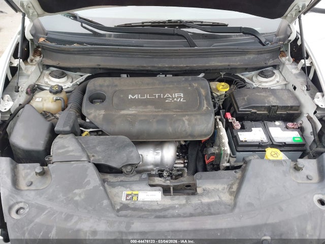 1C4PJMCB5FW535105 Jeep Cherokee Latitude