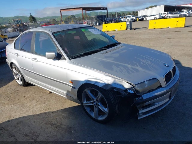 44476133 :رقم المزاد ، WBAAN37411NJ14171 vin ، 2001 Bmw 325i مزاد بيع