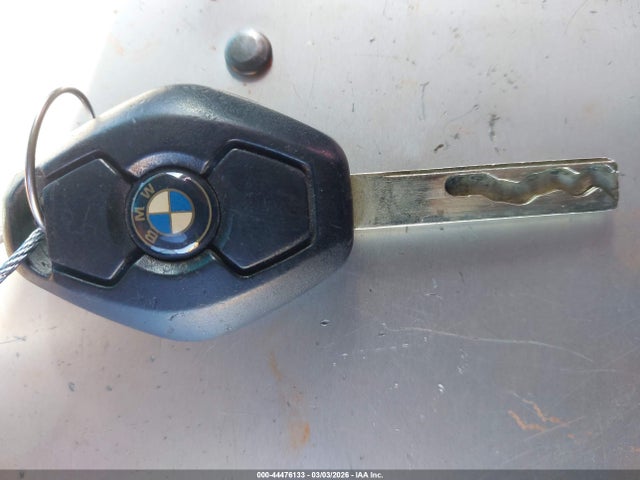 44476133 :رقم المزاد ، WBAAN37411NJ14171 vin ، 2001 Bmw 325i مزاد بيع