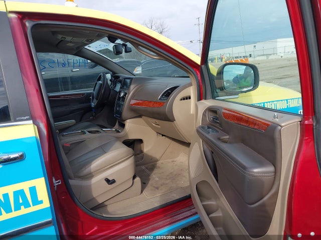 2014 Chrysler Town & Country Touring-l მანქანა იყიდება აუქციონზე, vin: 2C4RC1CG5ER238422, აუქციონის ნომერი: 44476152
