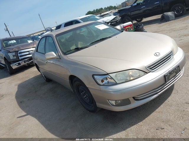 2001 LEXUS ES 300 JT8BF28G310338559