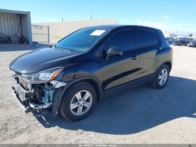 Chevrolet Trax Fwd Ls 2022 KL7CJKSM2NB527147 Image 2