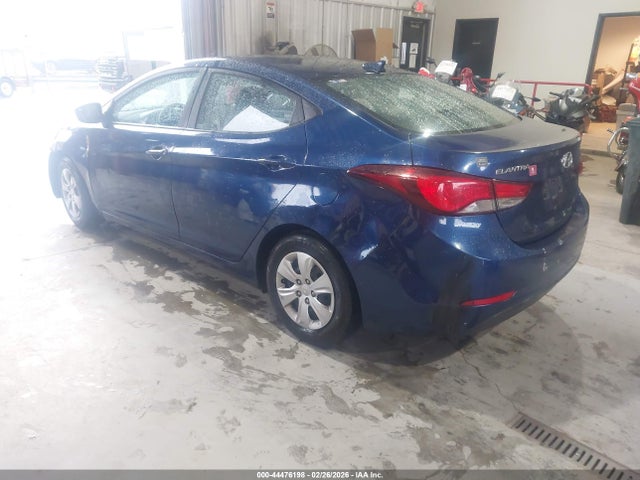 2016 Hyundai Elantra Se მანქანა იყიდება აუქციონზე, vin: 5NPDH4AE8GH702060, აუქციონის ნომერი: 44476198