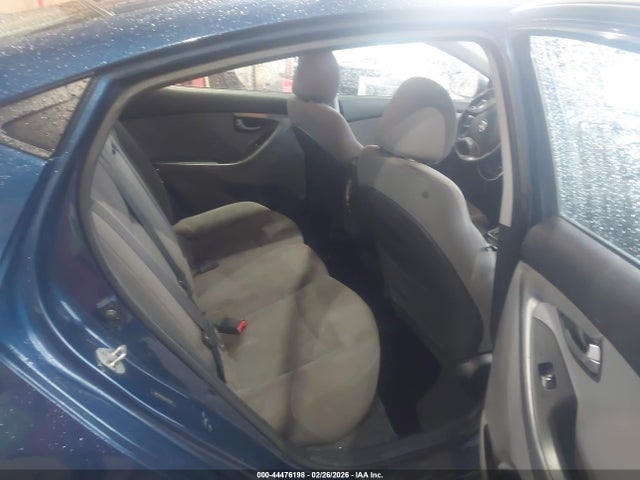 2016 Hyundai Elantra Se მანქანა იყიდება აუქციონზე, vin: 5NPDH4AE8GH702060, აუქციონის ნომერი: 44476198