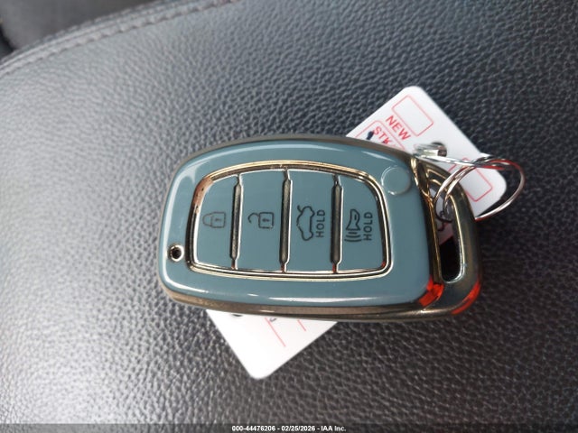 KMHD84LF0HU249884 Hyundai Elantra Value Edition