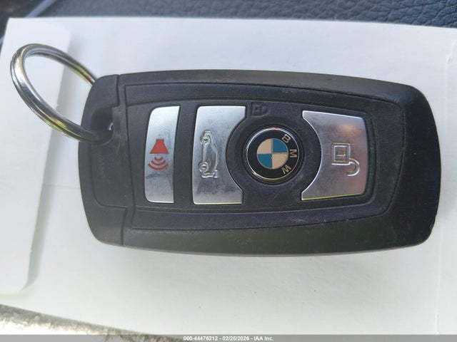 Продажа на аукционе авто 2015 Bmw 528i Xdrive, vin: WBA5A7C52FD621256, номер лота: 44476212