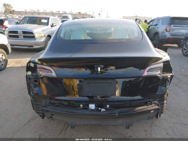 44476225 :رقم المزاد ، 5YJ3E1EA0PF518305 vin ، 2023 Tesla Model 3 Rear-wheel Drive مزاد بيع