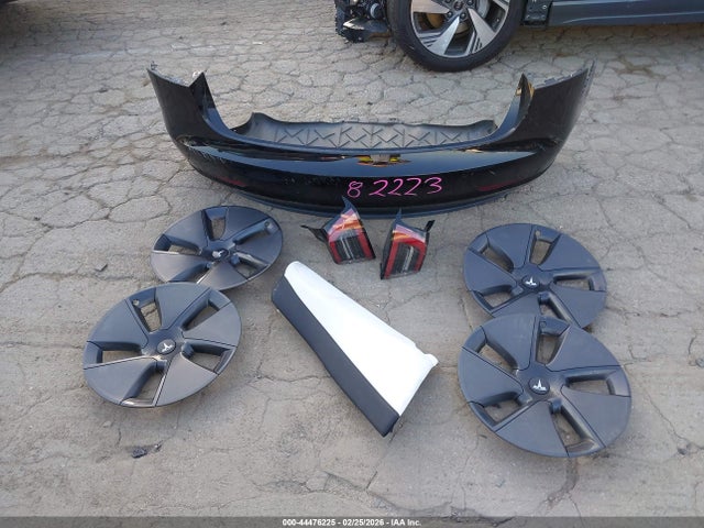 44476225 :رقم المزاد ، 5YJ3E1EA0PF518305 vin ، 2023 Tesla Model 3 Rear-wheel Drive مزاد بيع