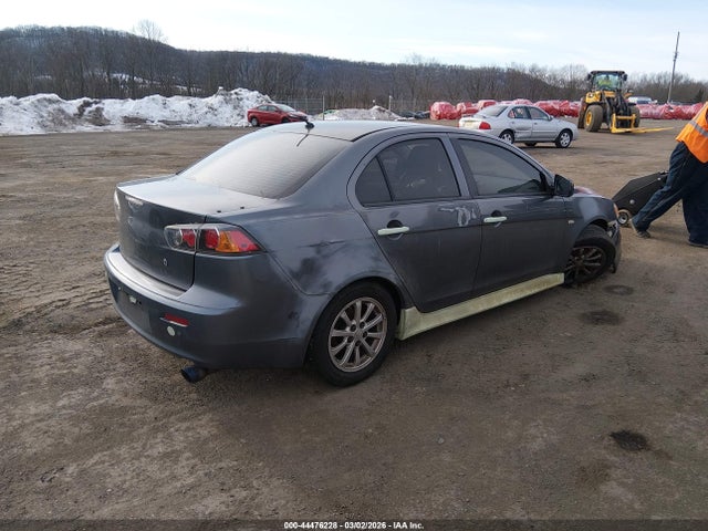 2011 MITSUBISHI LANCER JA32U2FU2BU000465 Photo 3