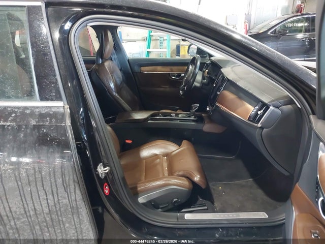 2018 VOLVO S90 LVY992MLXJP031724 Photo 4