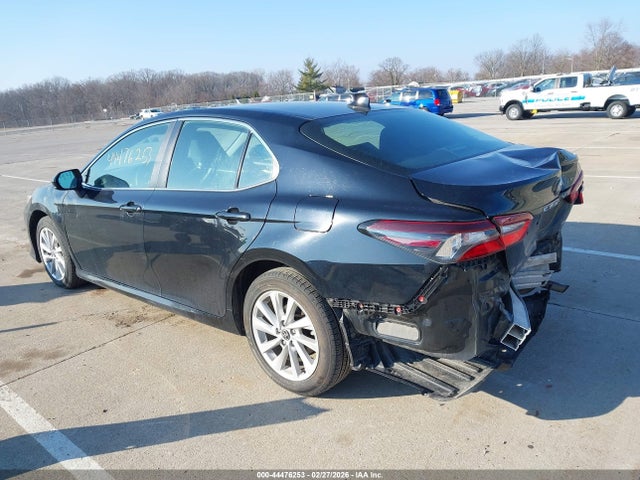 4T1C11AK9NU643359 Toyota CAMRY LE