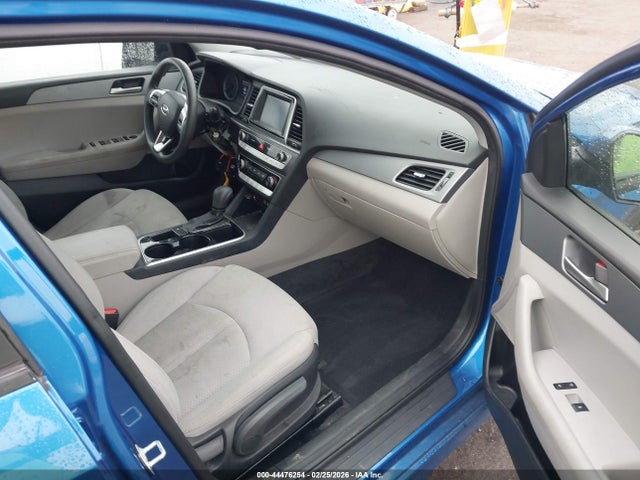 5NPE24AF9JH628699 Hyundai SONATA SE