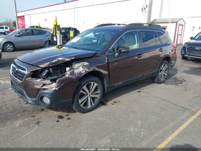 4S4BSAJC9K3317533 Subaru Outback 2.5i Limited