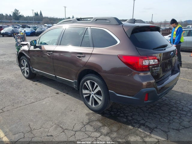 4S4BSAJC9K3317533 Subaru Outback 2.5i Limited
