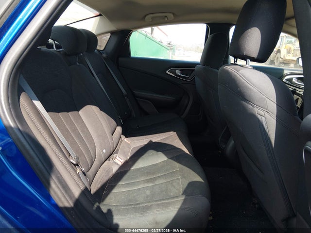 Продаж на аукціоні авто 2016 Chrysler 200 Limited, vin: 1C3CCCAB1GN130019, номер лоту: 44476268