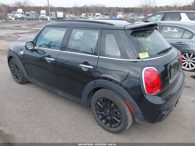 2016 MINI HARDTOP WMWXU3C57G2D31216 Photo 2