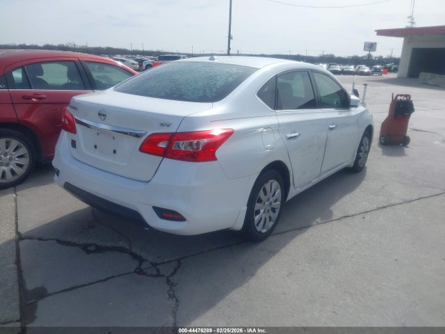 3N1AB7AP6HY324352 Nissan SENTRA SV
