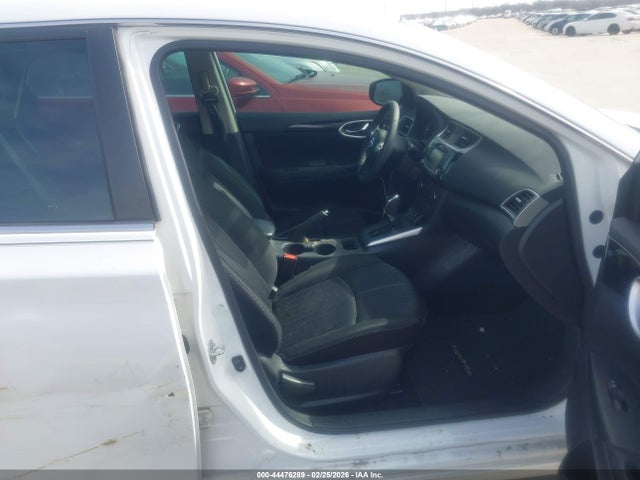3N1AB7AP6HY324352 Nissan SENTRA SV