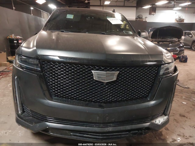 2021 Cadillac Escalade Esv 4wd Sport მანქანა იყიდება აუქციონზე, vin: 1GYS4PKL2MR431786, აუქციონის ნომერი: 44476292