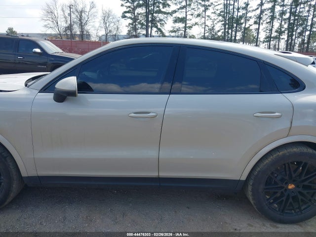 2026 Porsche Cayenne Coupe მანქანა იყიდება აუქციონზე, vin: WP1BA2AY8TDA35130, აუქციონის ნომერი: 44476303