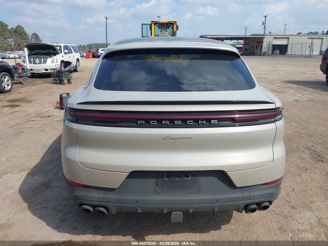 2026 Porsche Cayenne Coupe მანქანა იყიდება აუქციონზე, vin: WP1BA2AY8TDA35130, აუქციონის ნომერი: 44476303