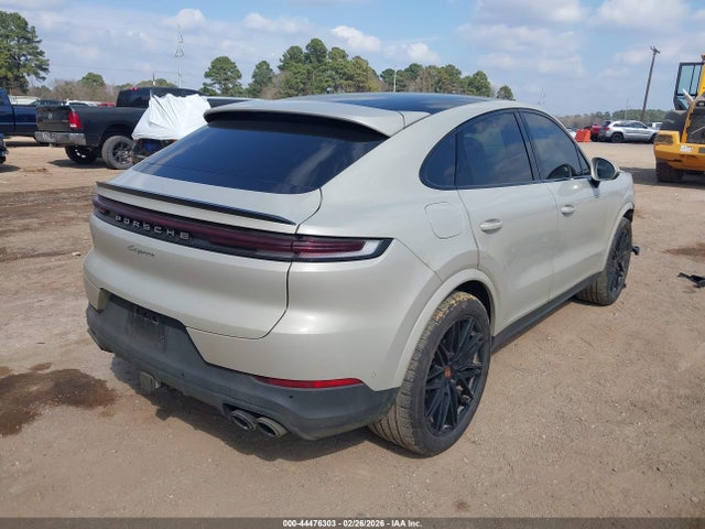2026 Porsche Cayenne Coupe მანქანა იყიდება აუქციონზე, vin: WP1BA2AY8TDA35130, აუქციონის ნომერი: 44476303