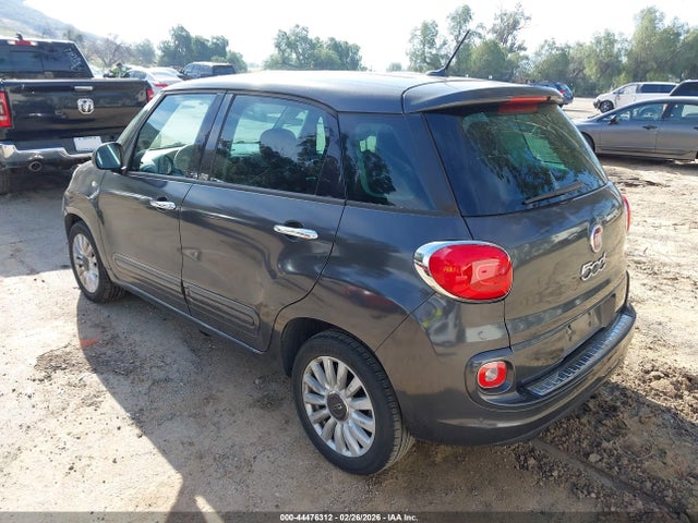 2014 FIAT 500L ZFBCFABH7EZ022538 Photo 2