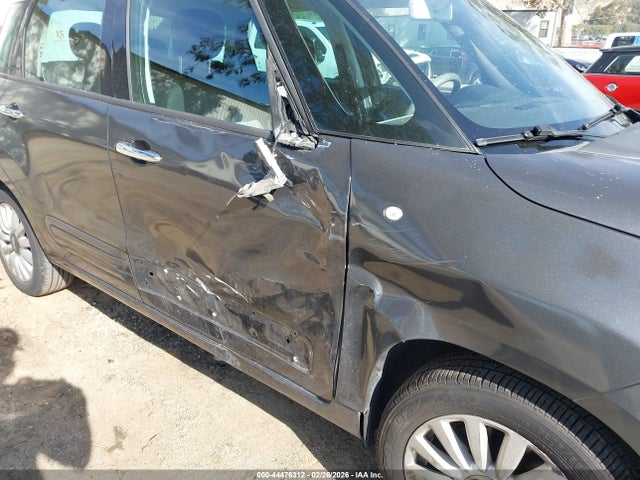 2014 FIAT 500L ZFBCFABH7EZ022538 Photo 5