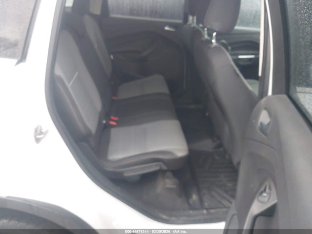 1FMCU9GX0EUC30304 Ford ESCAPE SE
