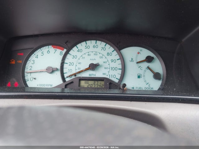 2004 Toyota Corolla Le მანქანა იყიდება აუქციონზე, vin: 1NXBR38E84Z255764, აუქციონის ნომერი: 44476348