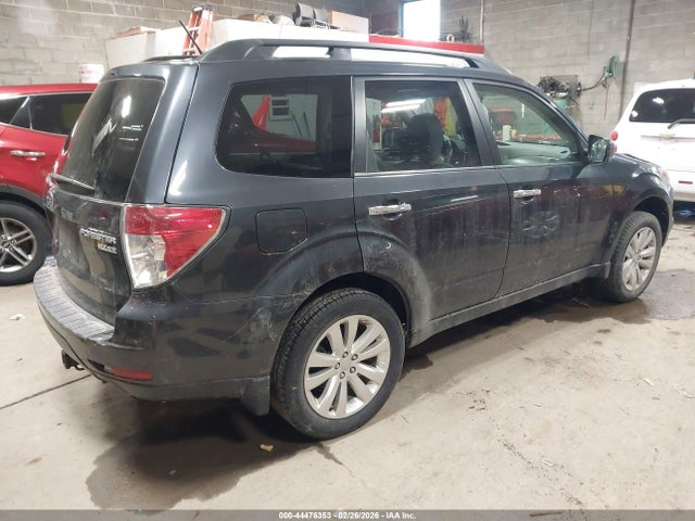 44476353 :رقم المزاد ، JF2SHADC8CH454130 vin ، 2012 Subaru Forester 2.5x Premium مزاد بيع