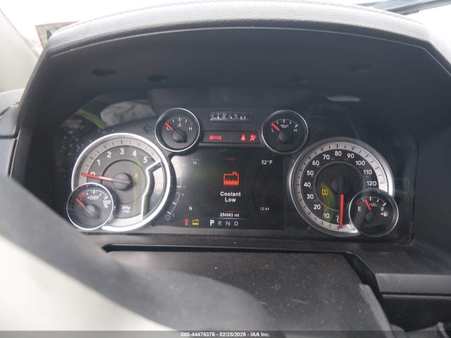 44476376 :رقم المزاد ، 3C6UR5FL6HG580987 vin ، 2017 Ram 2500 Laramie  4x4 6'4 Box مزاد بيع
