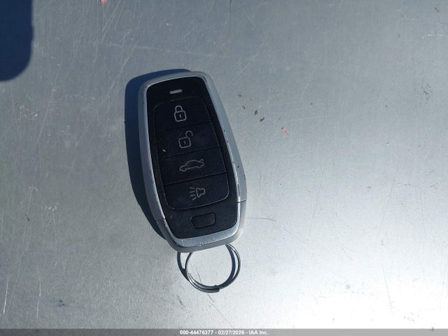 KNDMC5C11J6365702 KIA SEDONA EX