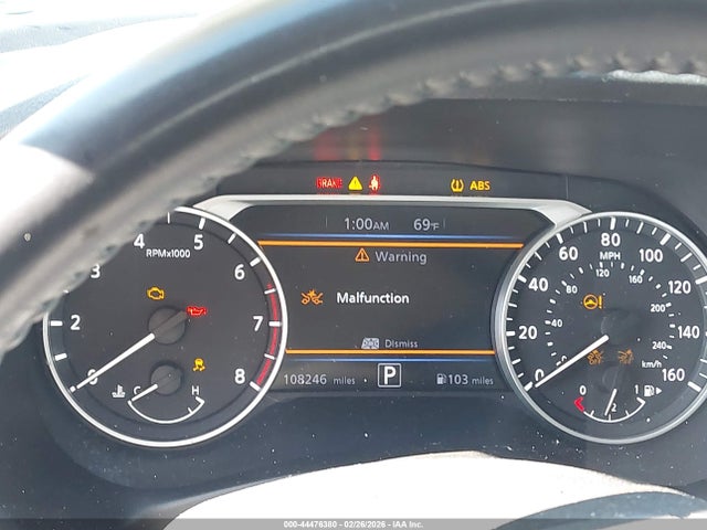 44476380 :رقم المزاد ، 3N1AB8CV6MY229236 vin ، 2021 Nissan Sentra Sv Xtronic Cvt مزاد بيع