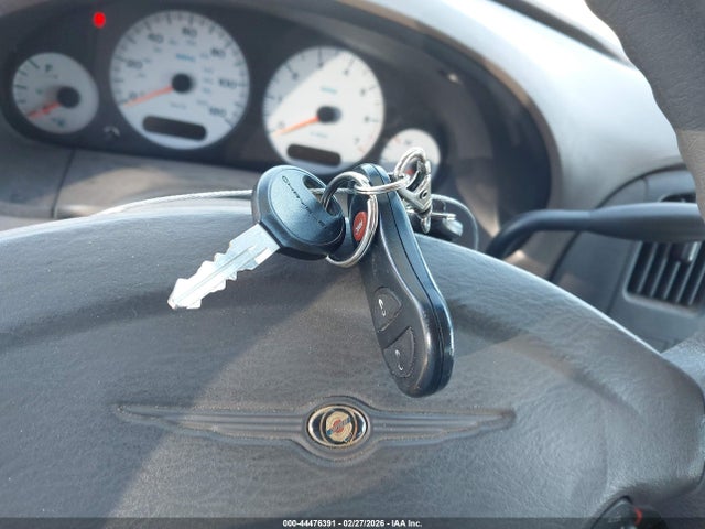 Продаж на аукціоні авто 2003 Chrysler Voyager Lx, vin: 1C4GJ45303B206272, номер лоту: 44476391