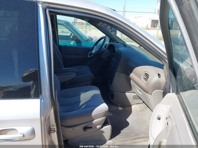 Продаж на аукціоні авто 2003 Chrysler Voyager Lx, vin: 1C4GJ45303B206272, номер лоту: 44476391