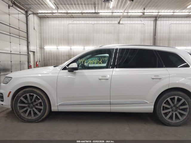 Продаж на аукціоні авто 2017 Audi Q7 3.0t Premium, vin: WA1VAAF79HD015866, номер лоту: 44476416