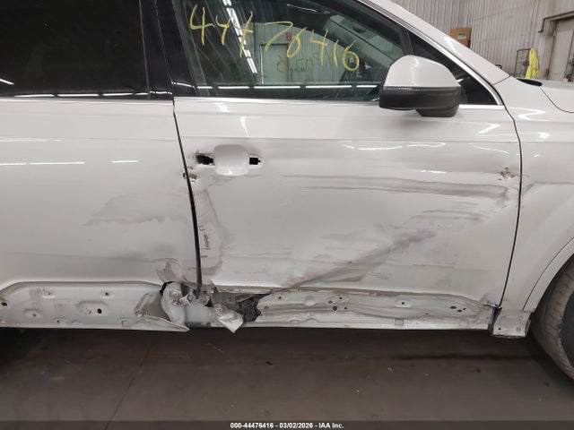Продаж на аукціоні авто 2017 Audi Q7 3.0t Premium, vin: WA1VAAF79HD015866, номер лоту: 44476416