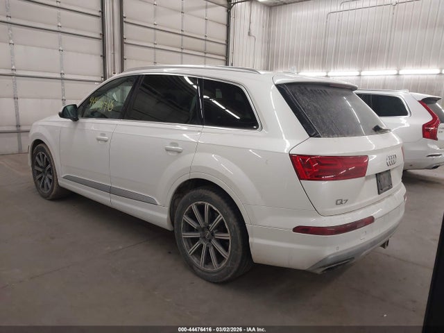 Продаж на аукціоні авто 2017 Audi Q7 3.0t Premium, vin: WA1VAAF79HD015866, номер лоту: 44476416