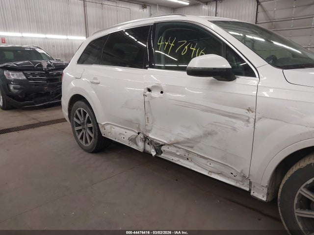 Продаж на аукціоні авто 2017 Audi Q7 3.0t Premium, vin: WA1VAAF79HD015866, номер лоту: 44476416