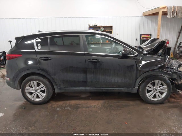 Продаж на аукціоні авто 2017 Kia Sportage Lx, vin: KNDPMCAC9H7184435, номер лоту: 44476411