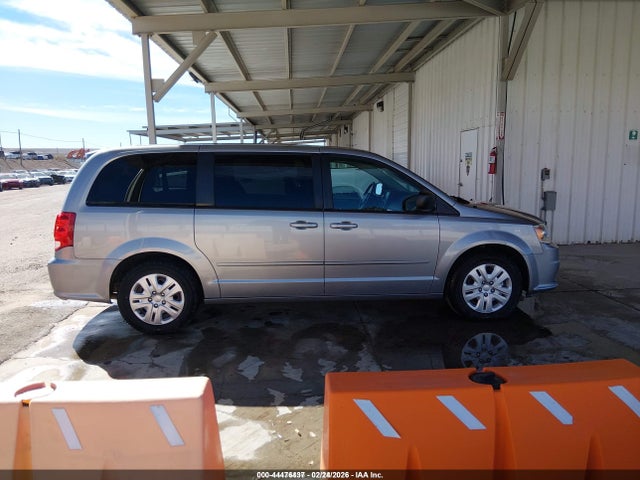 2C4RDGBG6HR736666 Dodge Grand Caravan Se