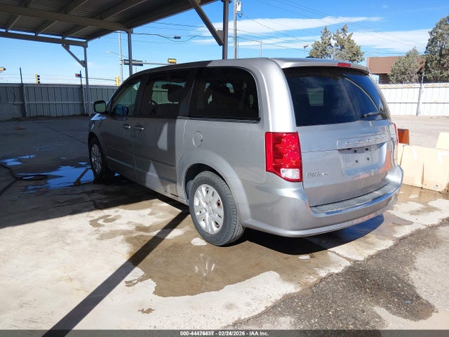 2C4RDGBG6HR736666 Dodge Grand Caravan Se