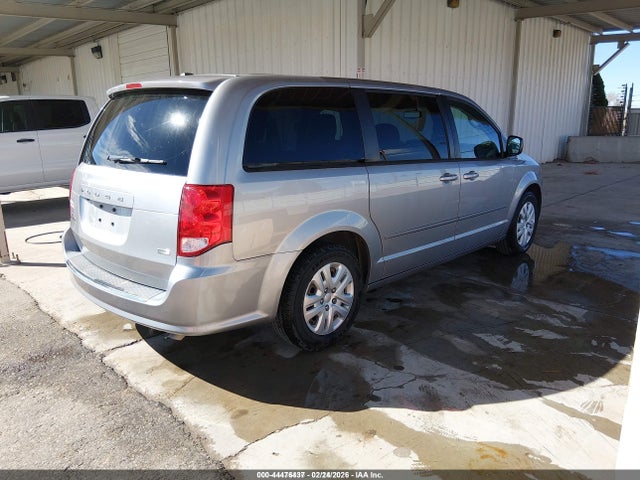 2C4RDGBG6HR736666 Dodge Grand Caravan Se