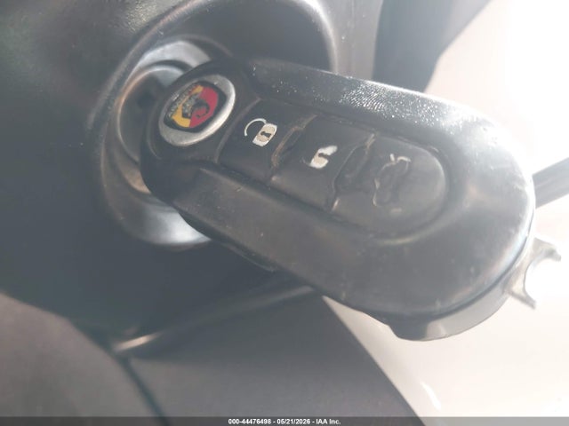 Fiat 500 ABARTH 2014 3C3CFFFH0ET288581 Image 11