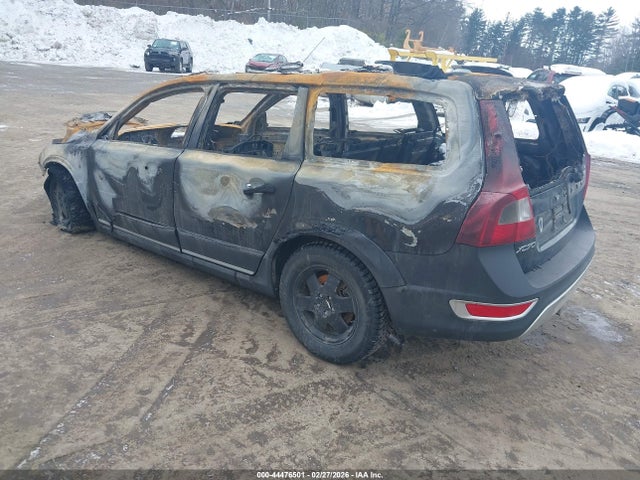 2012 VOLVO XC70 YV4940BZ4C1144380 Photo 2